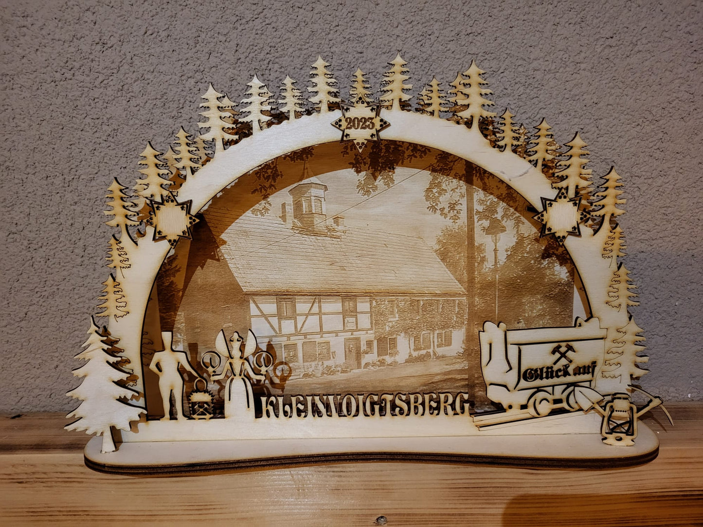 Heimatbogen, Schwibbogen von ihrem Ort