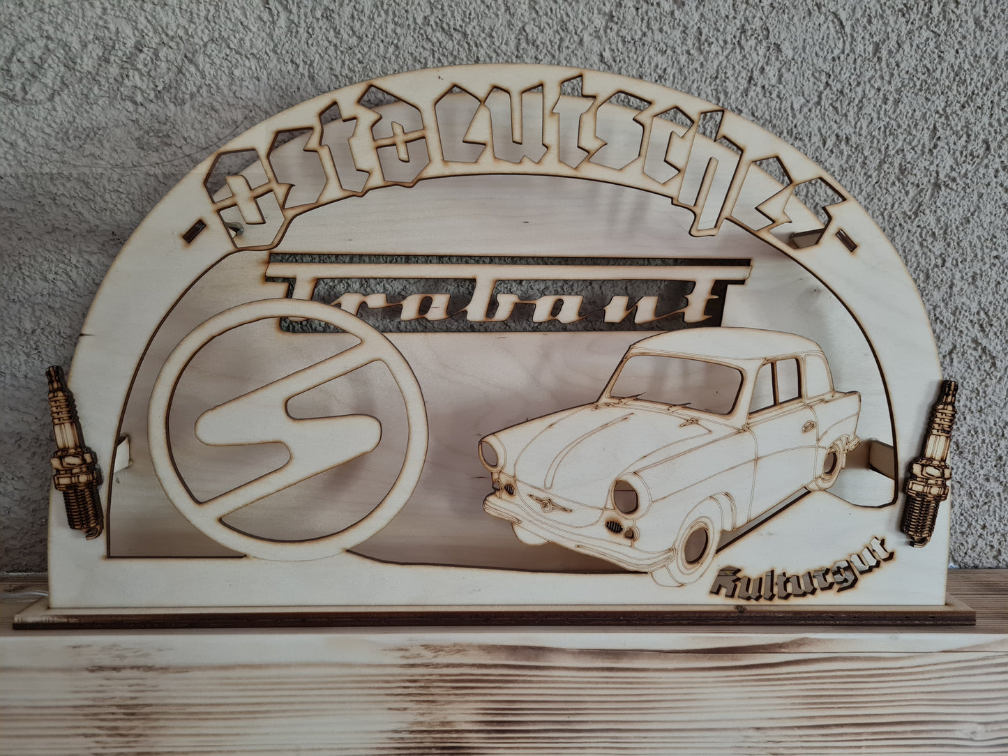 Schwibbogen/ Lichterbogen "Ostdeutsches Kulturgut, Trabant 500, DDR