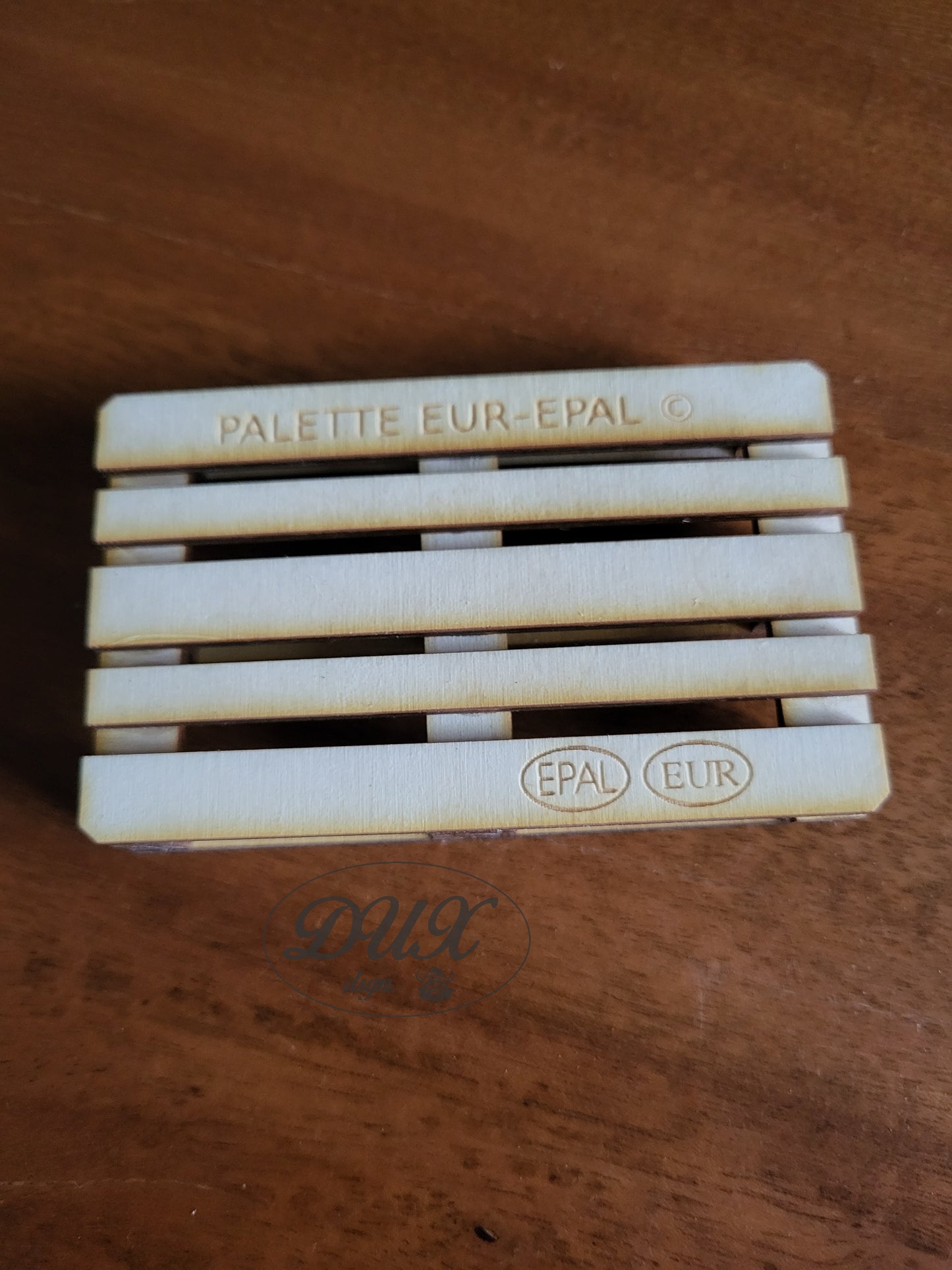 Wichtel Palette für Baustoffe