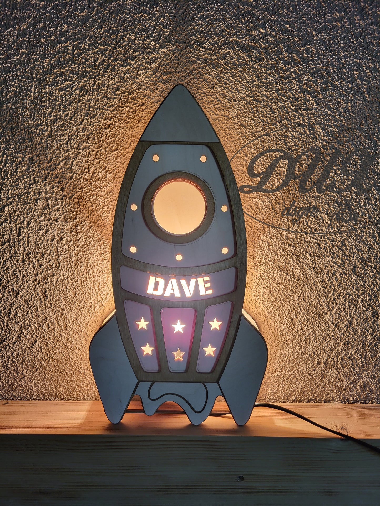 Raketenlampe mit eigenem Namen