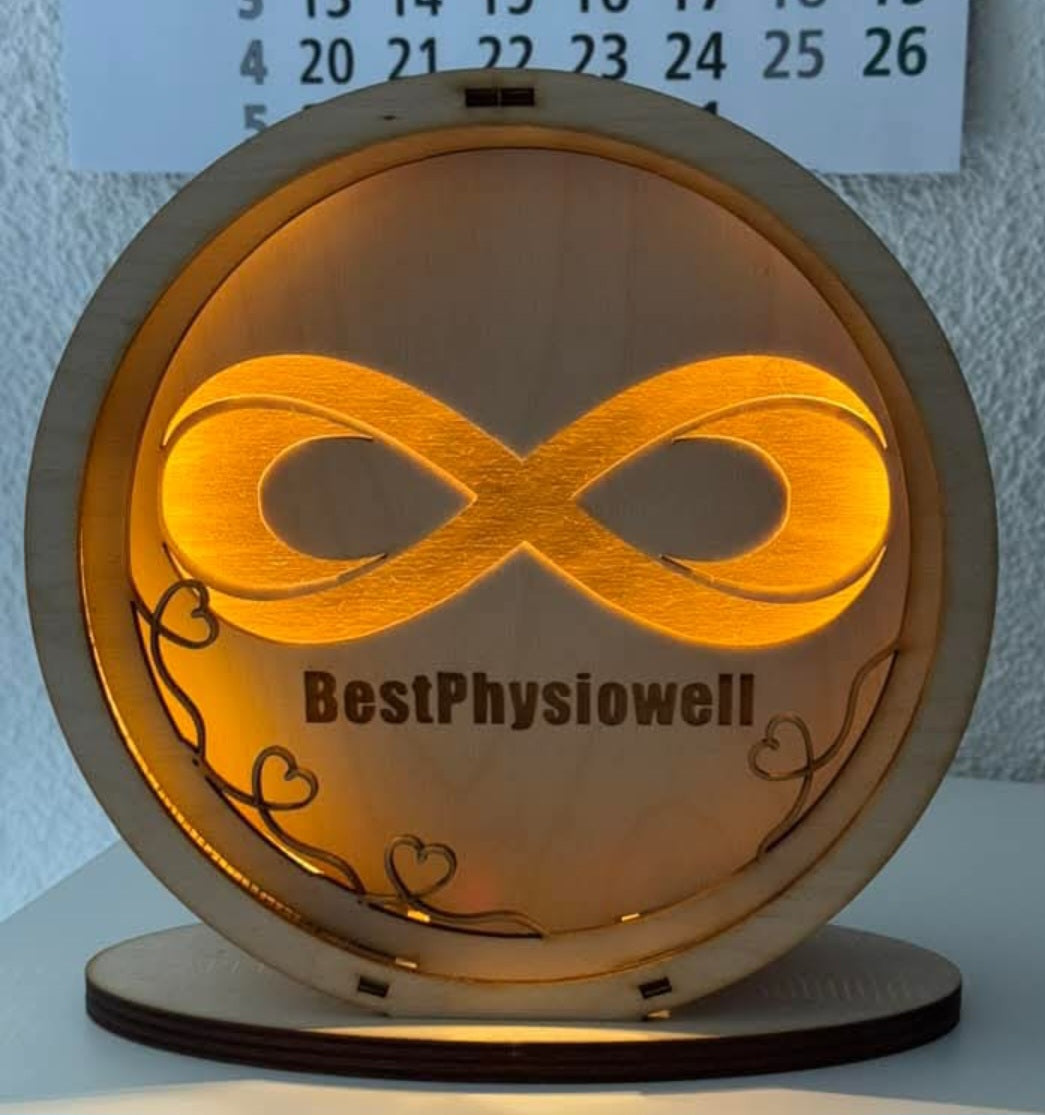 Lampe mit ihrem Firmenlogo