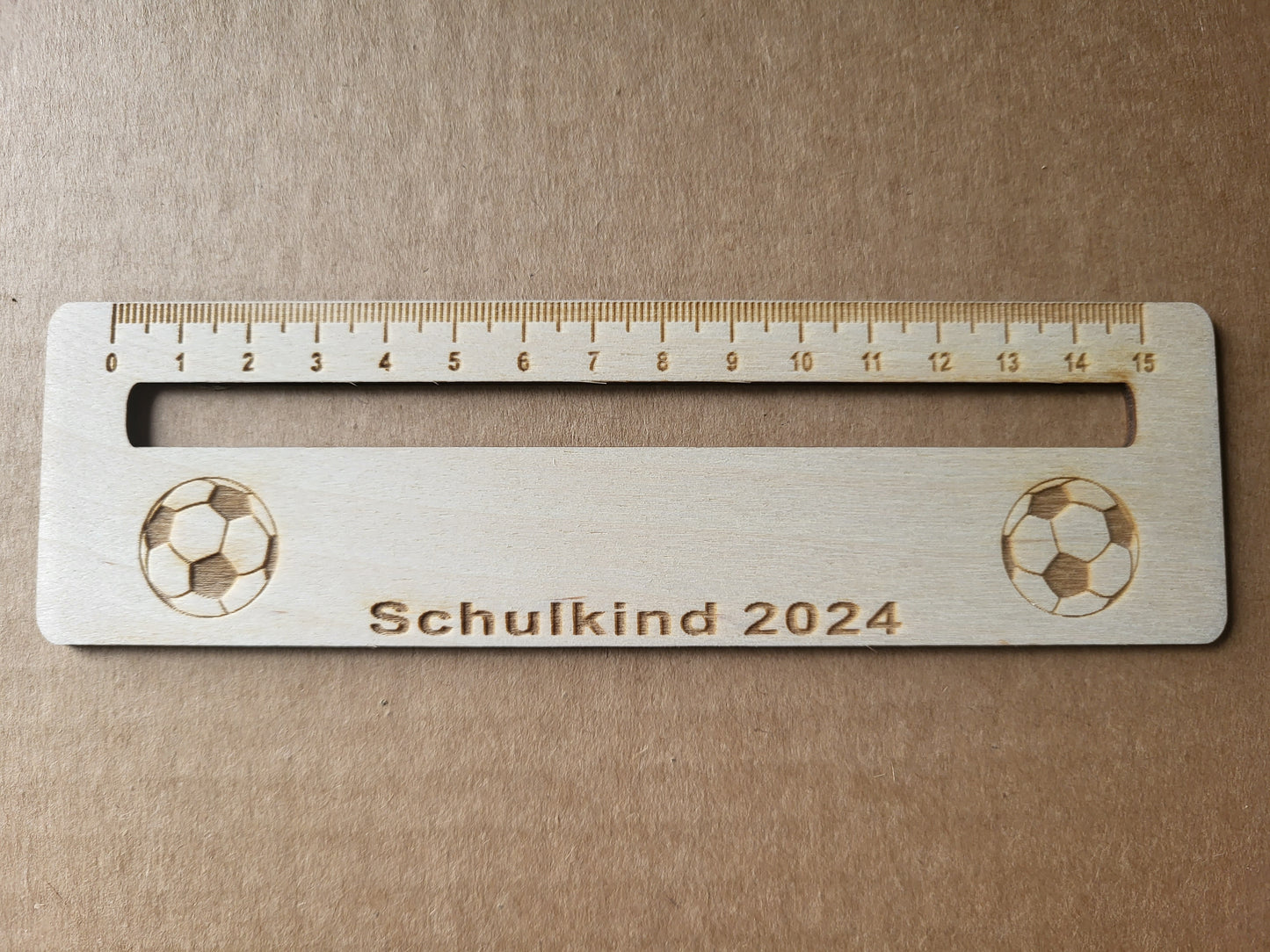 personalisiertes Lineal, Geschenk zum Schulanfang, Lesehilfe