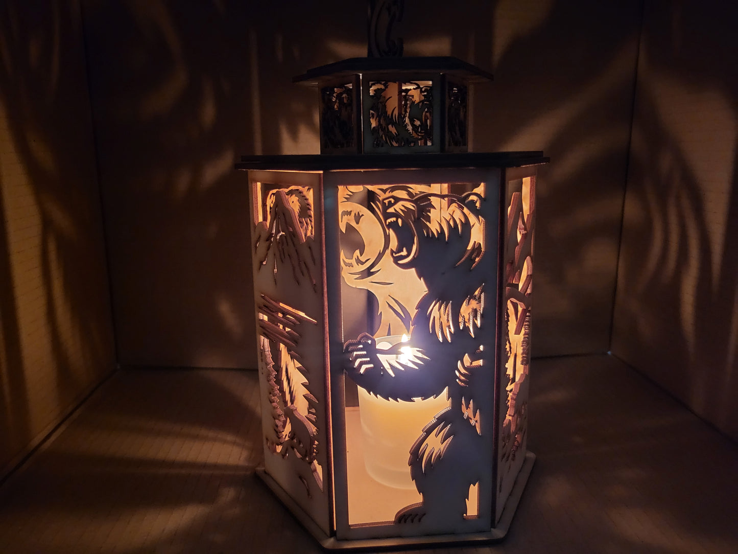 Laterne mit Wildtiermotiv