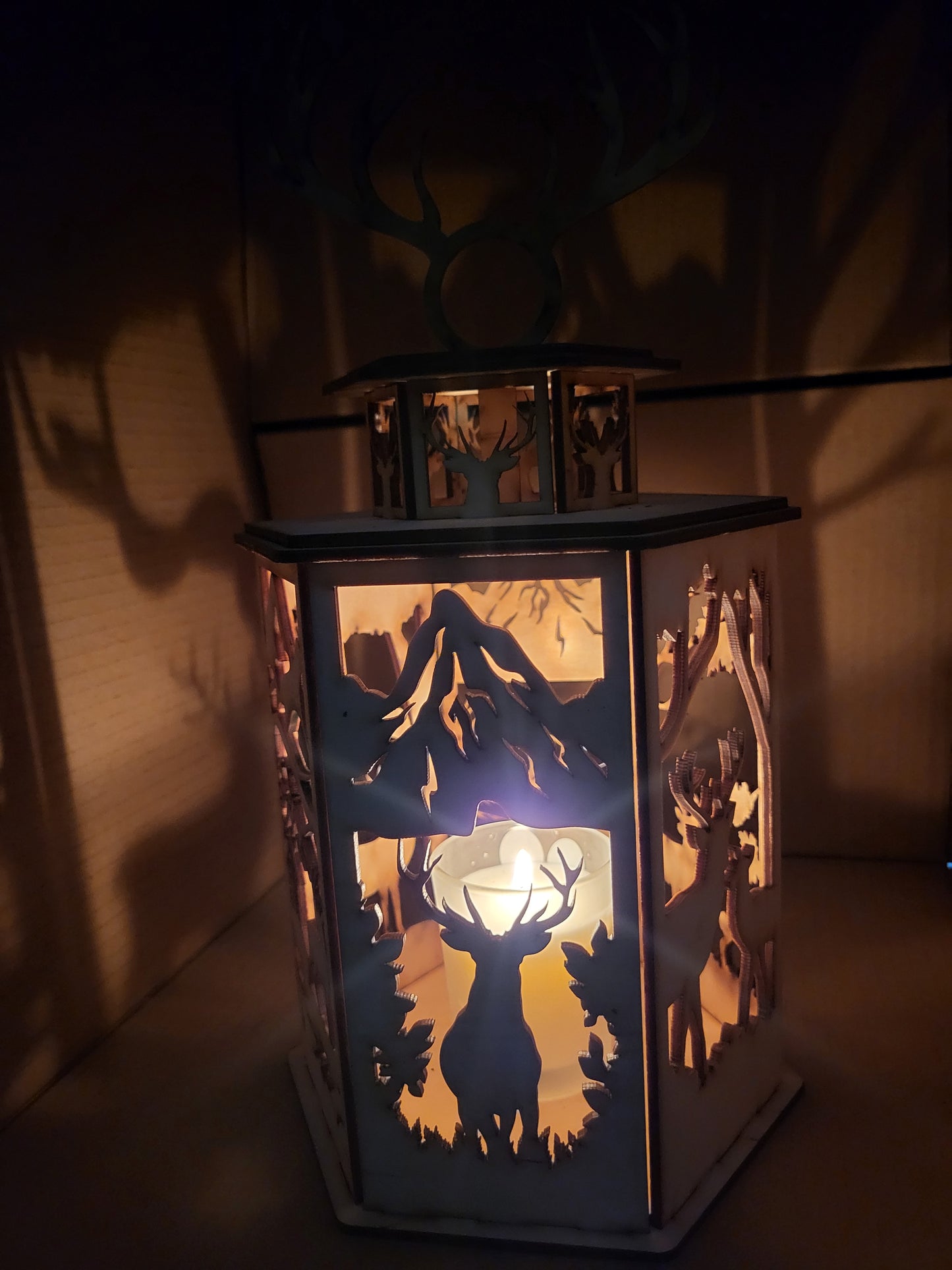 Laterne mit Wildtiermotiv