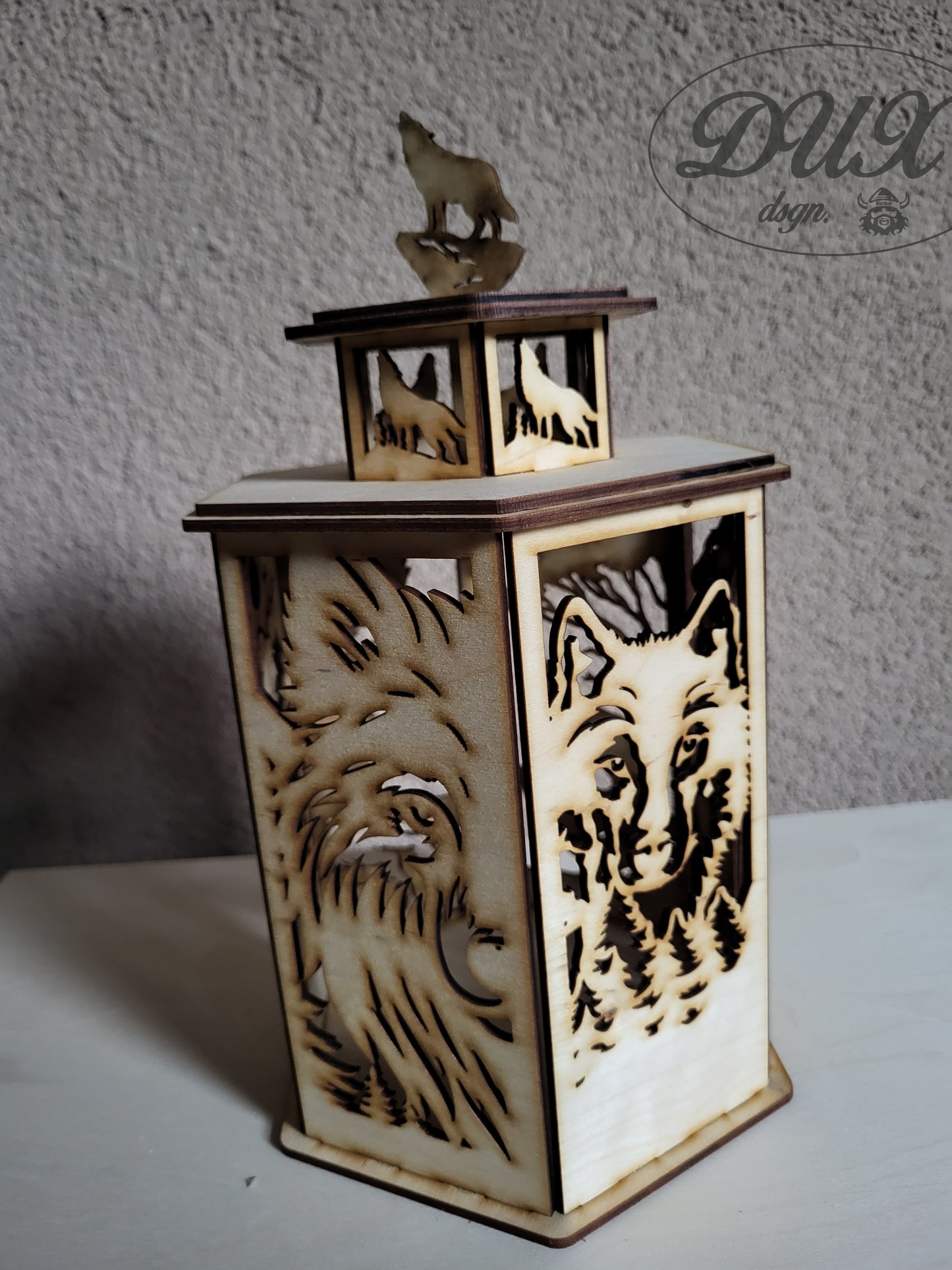 Laterne mit Wildtiermotiv