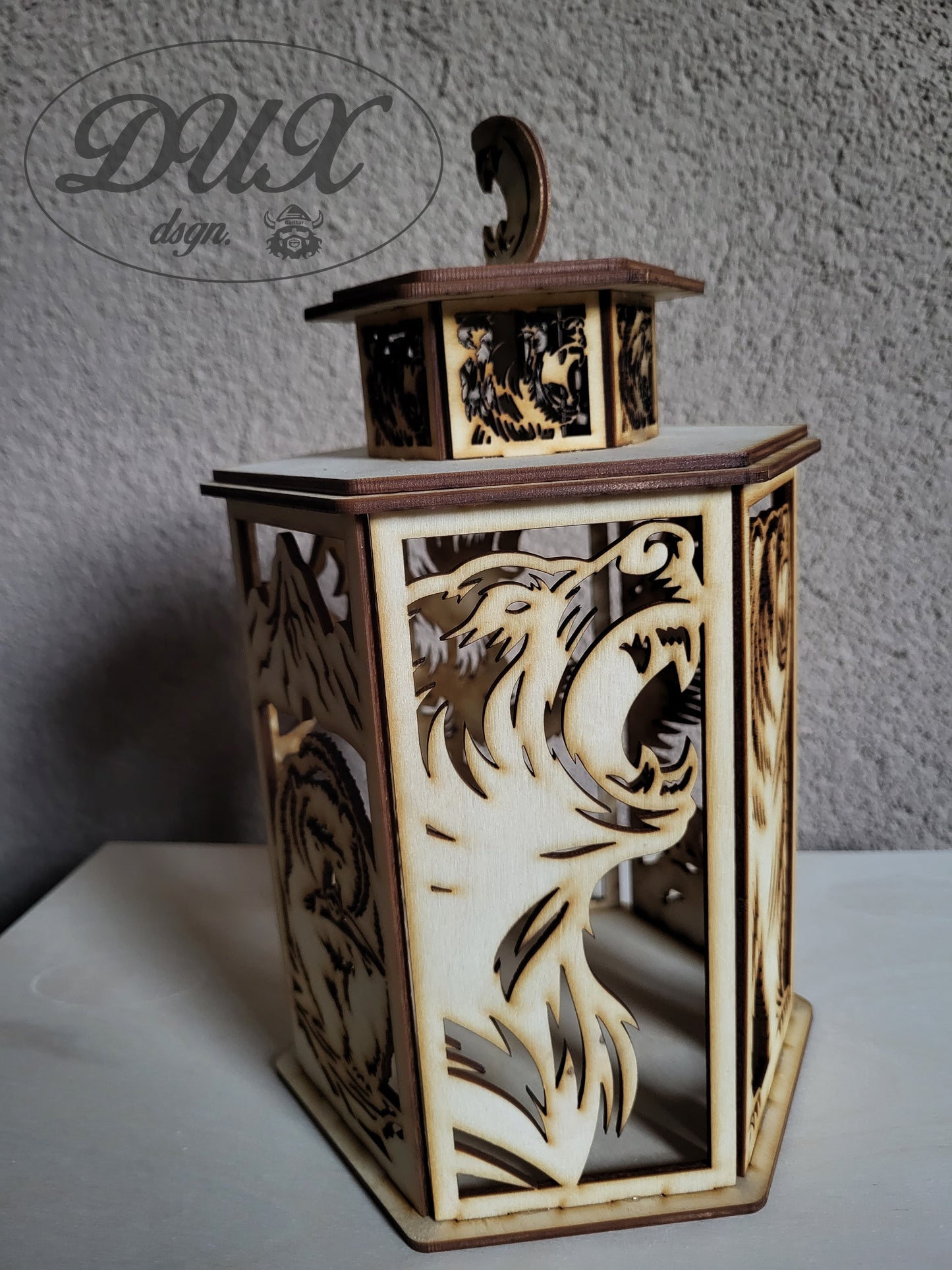 Laterne mit Wildtiermotiv